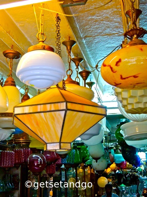 Lamps in all colors and shapes 